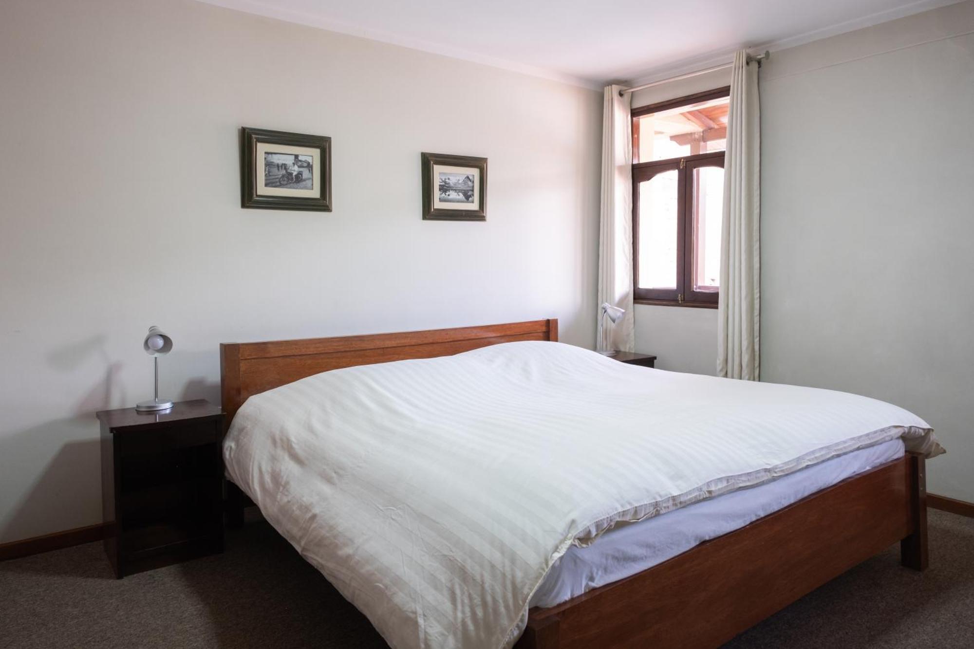 Hotel Santa Cruz Уарас Екстериор снимка