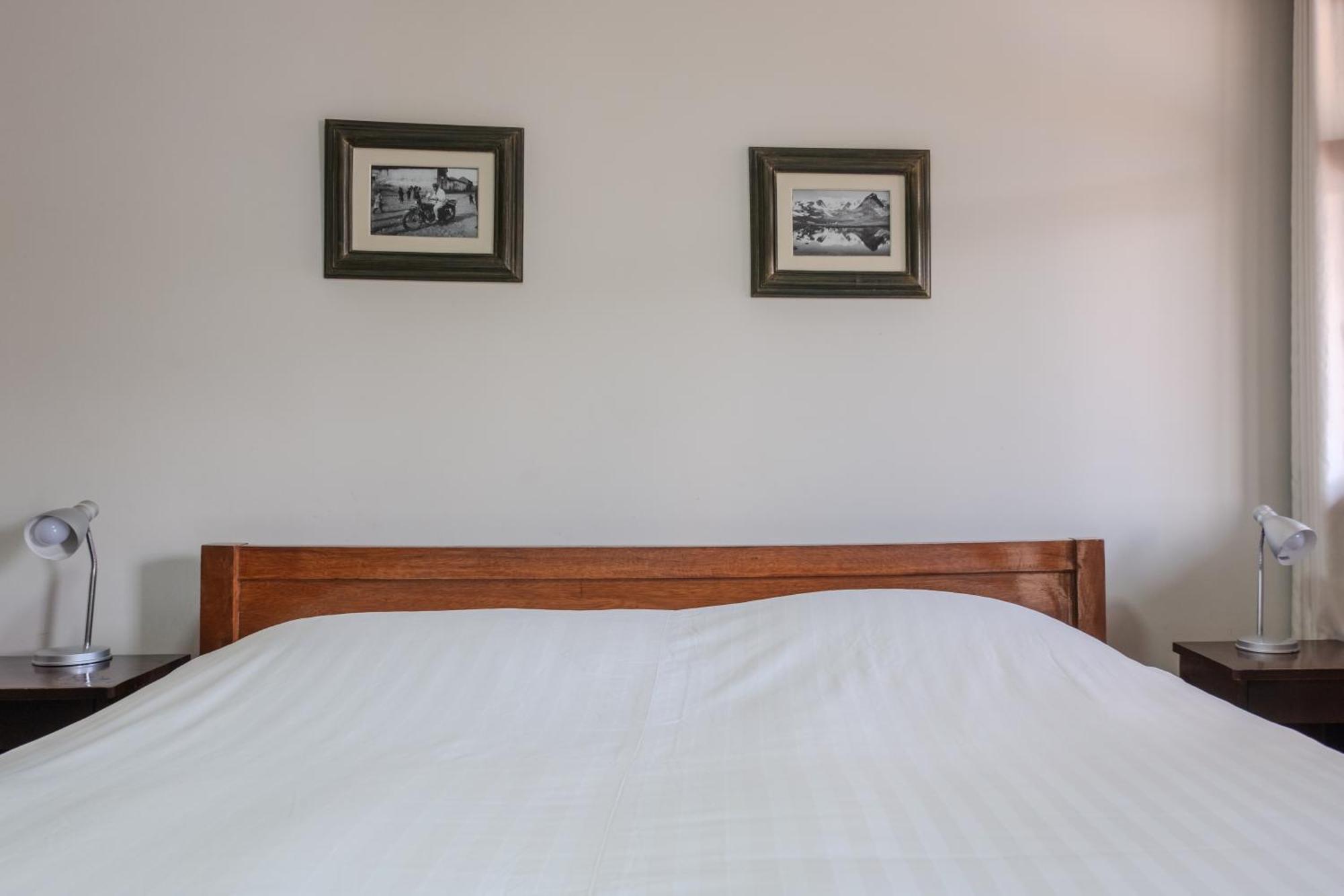 Hotel Santa Cruz Уарас Екстериор снимка